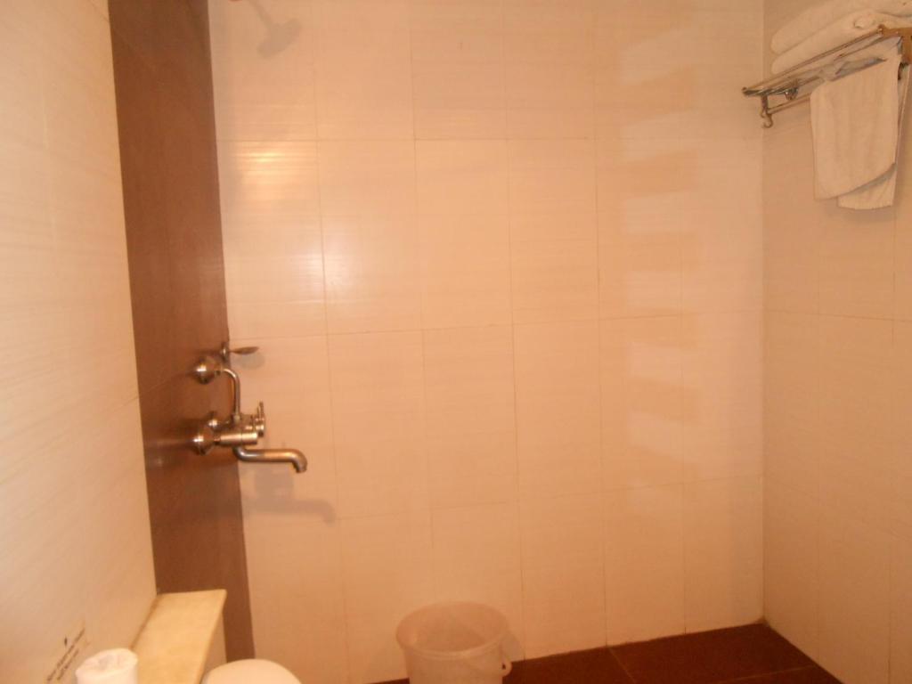 Hotel Crystal Retreat Agra  Bilik gambar