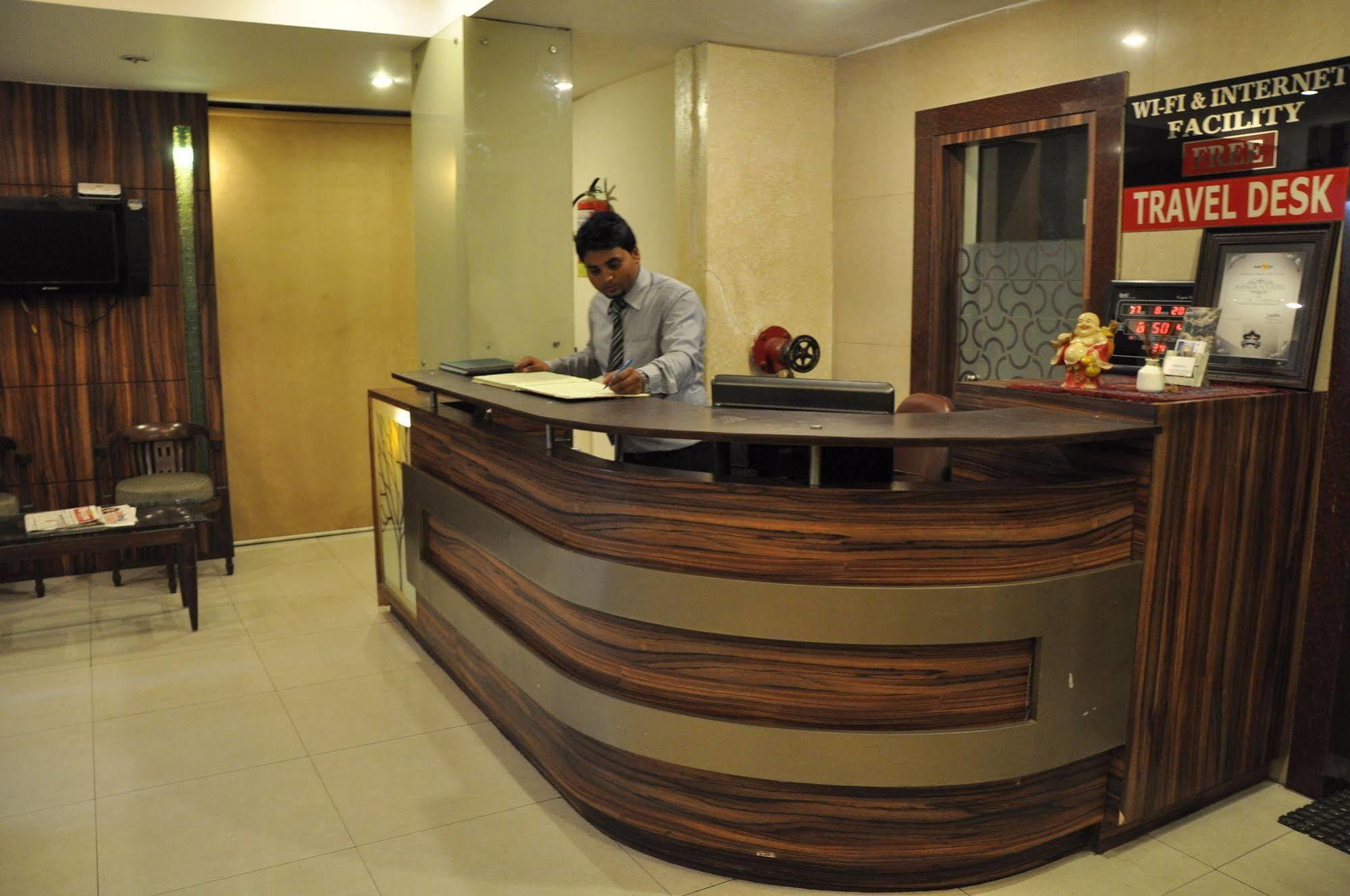 Hotel Crystal Retreat Agra  Luaran gambar