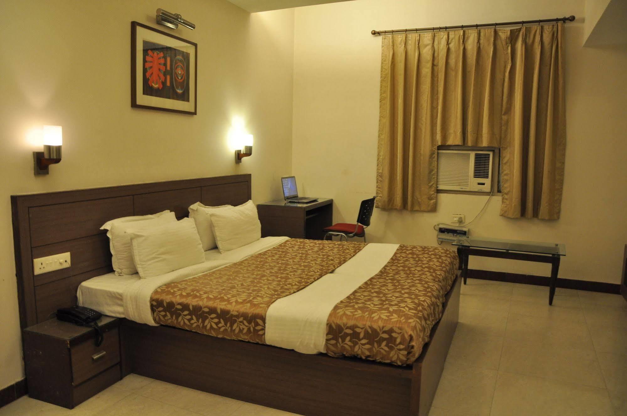 Hotel Crystal Retreat Agra  Luaran gambar